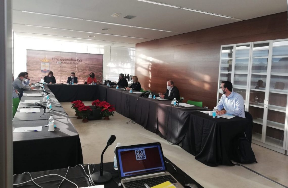 Rafal acoge la reunión de la Mesa Sectorial del Plan de Acción Territorial