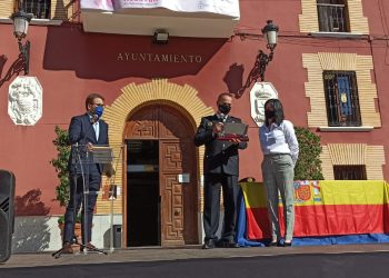 Redován despide con un acto a su Jefe de Policía en reconocimiento de su labor