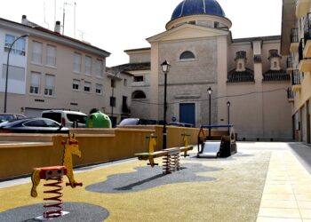 renovacion-juegos-infantiles-petrer-2