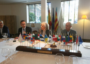 rotary-club-elche-diciembre-2018-cesar-sanchez-presidente-diputacion-2