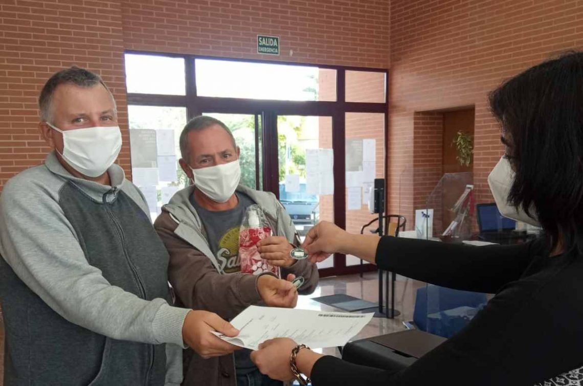 San Fulgencio inicia una campaña para incentivar la inscripción de animales en el registro municipal