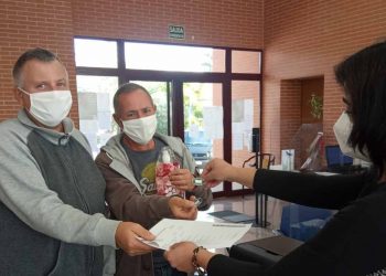 San Fulgencio inicia una campaña para incentivar la inscripción de animales en el registro municipal