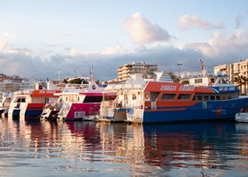 santa-pola-barcos-a-tabarca-octubre-2019