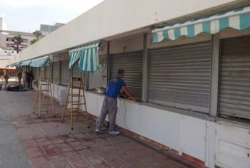 El Ayuntamiento propone soluciones a la Generalitat para los puestos de venta de pescado