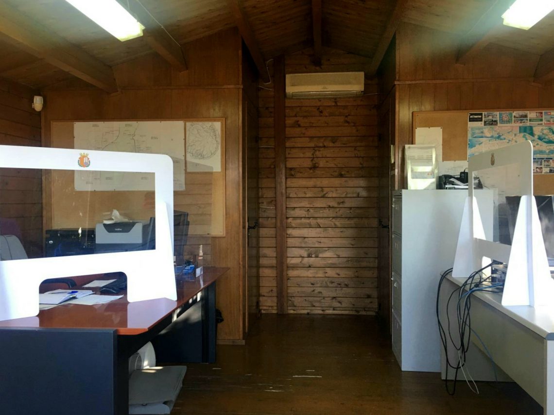 La Oficina Municipal de Gran Alacant reabre sus puertas