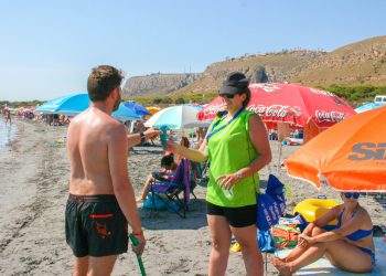 Santa Pola abrirá ya sus playas al baño