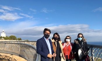 La alcaldesa de Santa Pola recibe a la diputada de Cultura