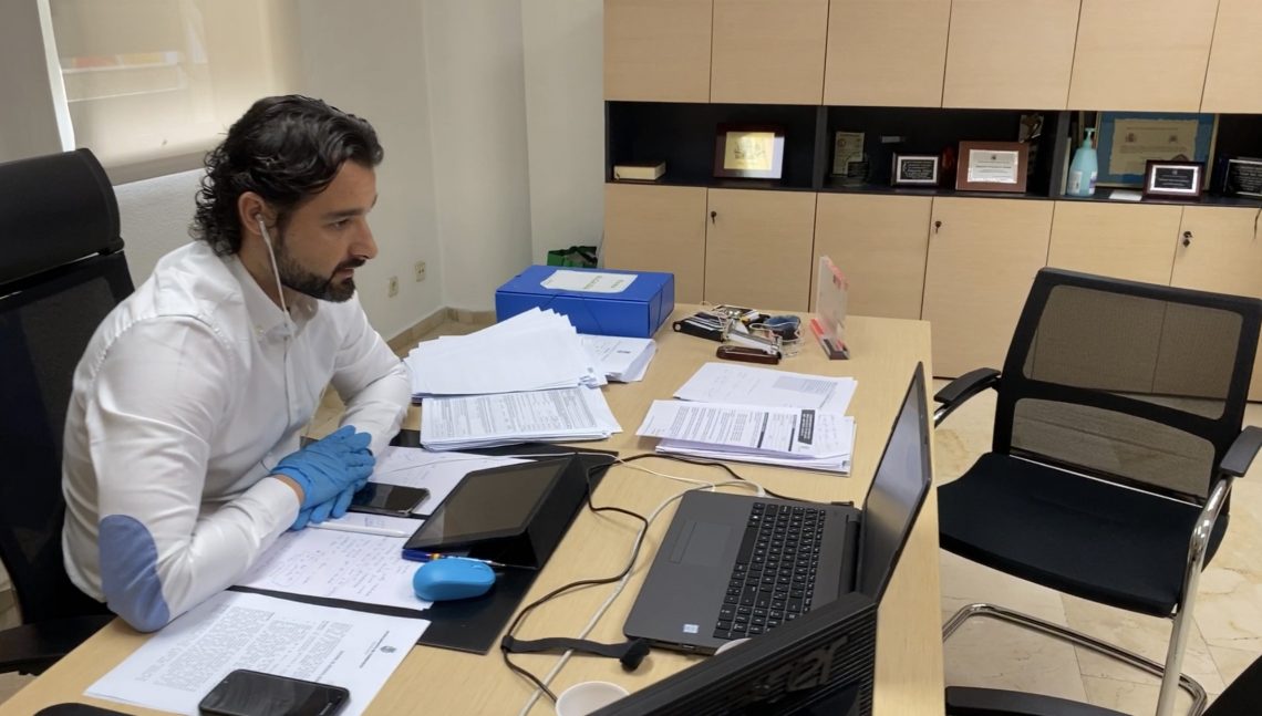 torrevieja-alcalde-reunion-telematica-junta-abril-2020-1