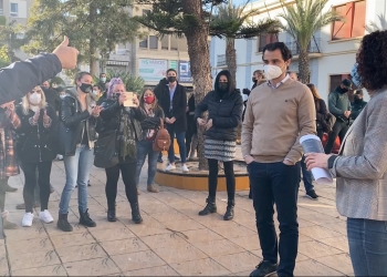 El alcalde de Torrevieja muestra su apoyo a la hostelería local