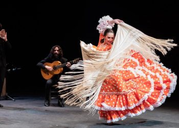 torrevieja-bailadora-flamenco-paula-bailaora-febrero-2020-2