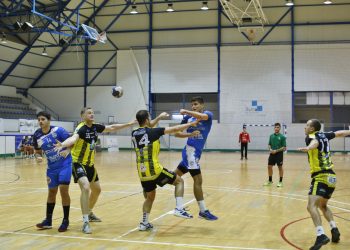 El Torrevieja Salud sigue escalando puestos tras superar a Águilas