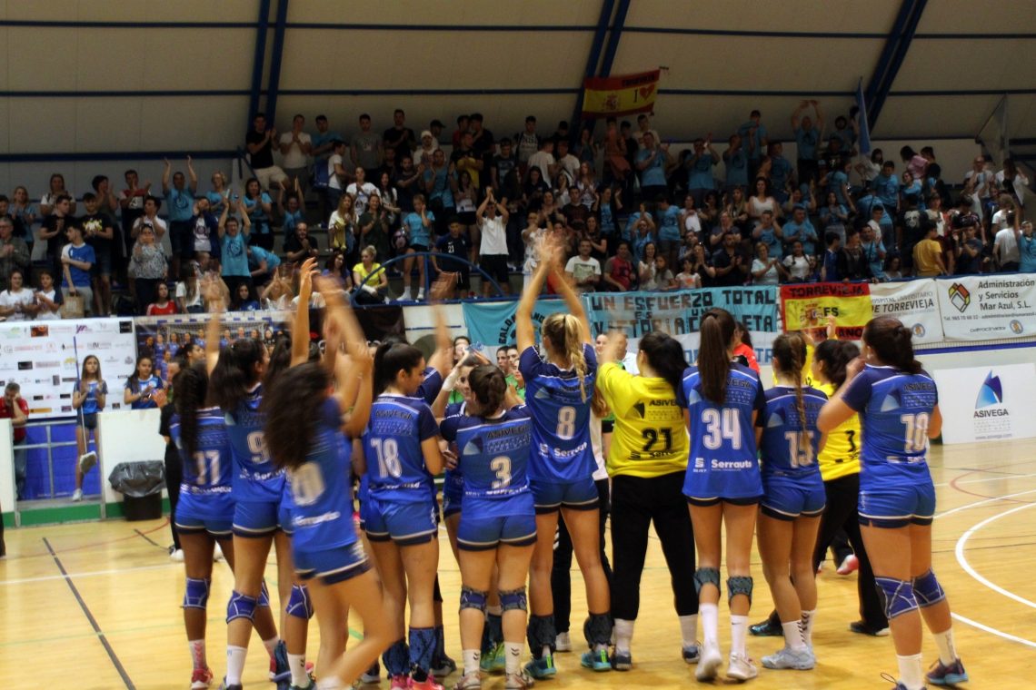 torrevieja-balonmano-celebran-triunfo-mayo-2019
