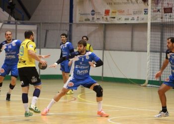 El Torrevieja Salud despide 2020 con una victoria en Mislata