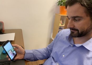 torrevieja-eduardo-dolon-reunion-hospital-torrevieja-marzo-2020