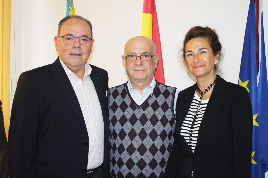 torrevieja-gerente-del-hospital-visita-el-ayuntamiento-de-san-fulgencio-abril-2019