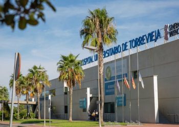 Torrevieja cierra 2020 como el hospital con menos demora quirúrgica de la Comunidad Valenciana