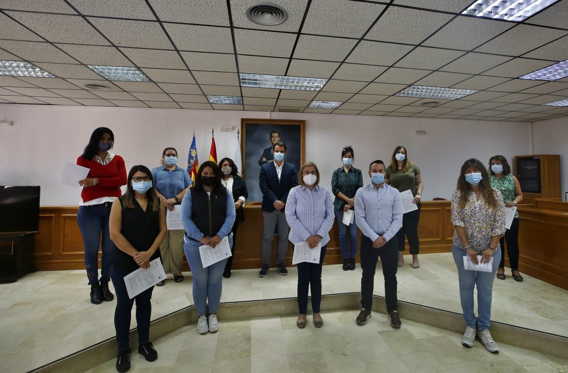 El Ayuntamiento contrata a 10 personas desempleadas a través del programa EMCORP 2020