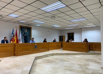 torrevieja-reunion-equipo-de-gobierno-y-jefes-departamentos-marzo-2020-1