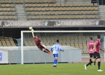 vega-baja-montesinos-hector-pianza-portero-marzo-2020-04