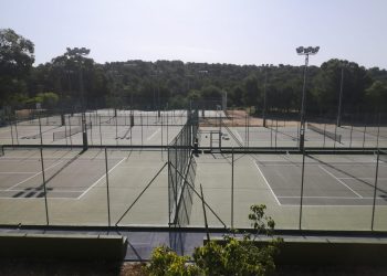 Se renueva el polideportivo de Pinar de Campoverde