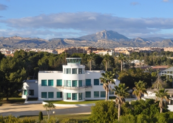 Alicante es la primera provincia en digitalizar sus rutas de montaña