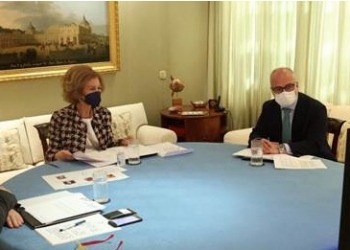 El CSIC recibe una donación de 180.000 euros de la Fundación Reina Sofía para abordar la contaminación por plásticos