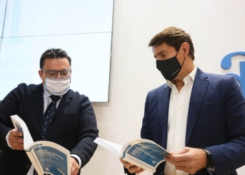 La Diputación presenta el primer manual del Brexit publicado en España