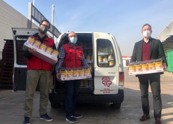 ‘Enamorados de ti’ llega a l’Aljub para repartir amor y solidaridad en forma de chocolate