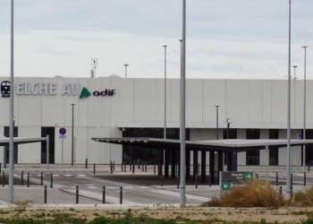 Crevillent trabaja en facilitar la movilidad a la nueva estación del AVE