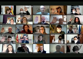 El Pleno aprueba prorrogar el nombramiento de Miguel Ángel Morcillo como Caballero Cubierto