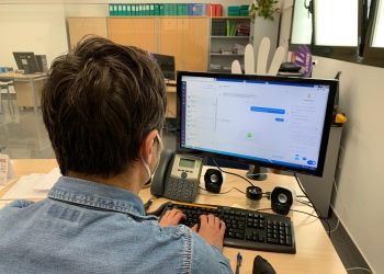 Petrer recibe más de medio centenar de solicitudes para las ayudas Paréntesis en el primer día