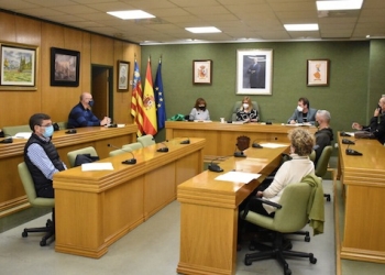 Petrer ayudará a conseguir la certificación de artesanos a los profesionales del ámbito festero