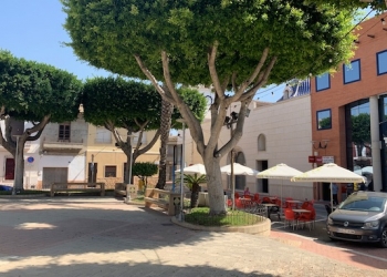 San Fulgencio elimina la tasa de instalación de terrazas, durante el 2021