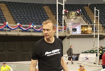 «España lo tiene todo para formar atletas, pero los niños quieren ser futbolistas»