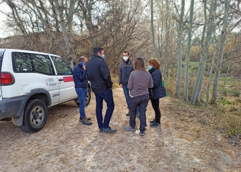 Castalla inicia la creación de un sendero en el cauce del Río Verde