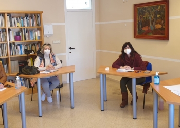 Elda ultima con Cruz Roja y Cáritas la distribución de las ayudas municipales