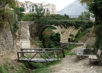 La Sierra de Aitana lucha por no ser ‘engullida’