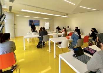 13 jóvenes comienzan el Curso de Marketing y Comunicación Digital en el Lab_Nucia