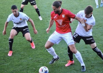 La Nucía perdió 1-0 con Valencia Mestalla y se la “jugará” ante el Hércules
