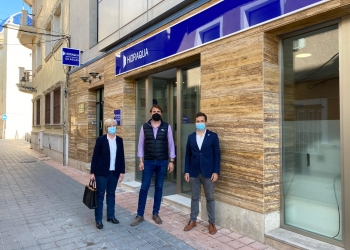 Hidraqua pone en marcha una nueva oficina en Catral más digital, sostenible, accesible y segura frente a la COVID 19