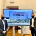 Elche anuncia un falso vertedero en una valla publicitaria para concienciar sobre el reciclaje