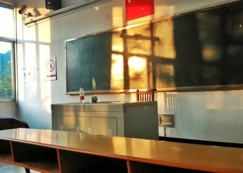 AMPAS de Alicante, respaldadas por la FAPA Gabriel Miró y COVAPA exigen presencialidad total el próximo curso