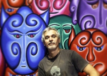 «Es dejar correr los pinceles y el mundo se detiene»