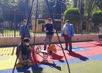 Infraestructuras audita los parques infantiles del municipio de Orihuela