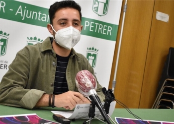 Petrer organiza una “tarde friki” con videojuegos, juegos de mesa y talleres