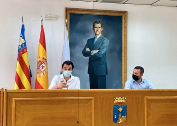 El alcalde presenta el Plan Por y Para Torrevieja
