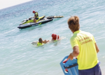La playa del Racó de l’Albir contará con un servicio gratuito de baño adaptado