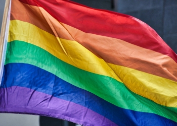 Elche reivindica el respeto a la diversidad sexual en el Día del Orgullo Gay