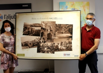 L’Aljub hace una donación de fotos antiguas de Elche al Museo Escolar de Pusol