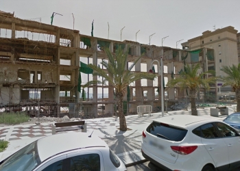 El derribo del antiguo hotel de Arenales del Sol comenzará antes de que termine junio